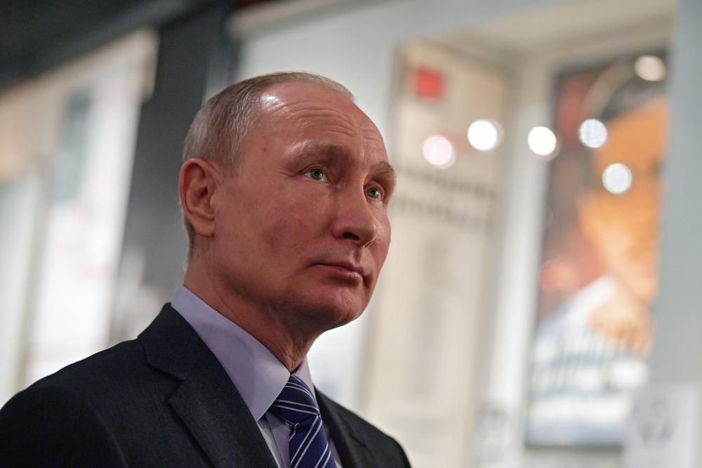 Botoks, jaja prepelice, ekstremno plivanje: Otkrivamo kako da budete mladoliki kao Putin!