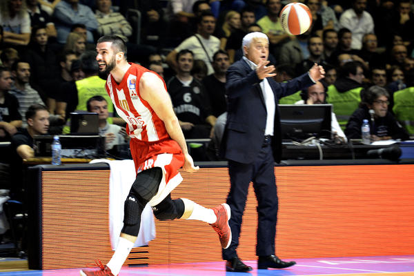 DELIJE, MOLIMO ZA PAŽNJU! Priča vaš kapiten i rekorder! (VIDEO)