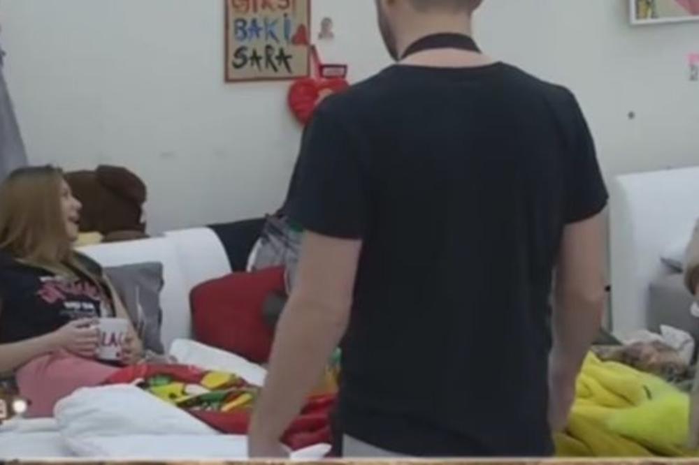 KIJA JE NAPRAVILA NEŠTO MNOOOGO ODVRATNO: Svi je pljuju zbog ove GROZOTE koju je uradila! (VIDEO)