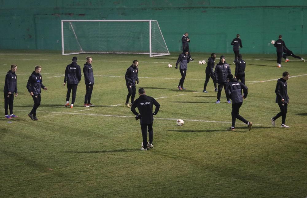Fudbaleri CSKA na treningu na pomoćnom terenu Marakane