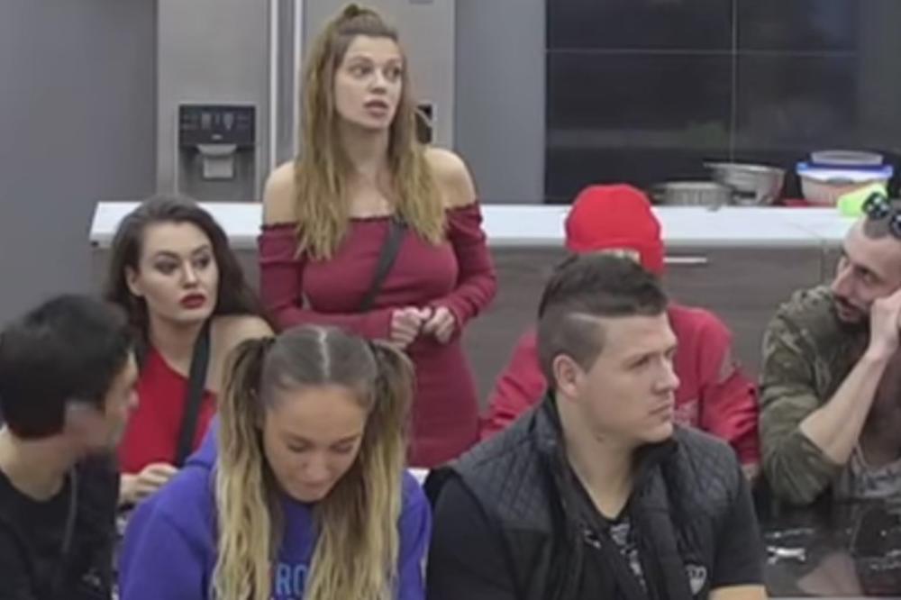 Kija KONAČNO progovorila o Slobinim prepiskama SA MUŠKARCIMA: On sve PRIZNAO, a Lunina REAKCIJA - ŠOK!