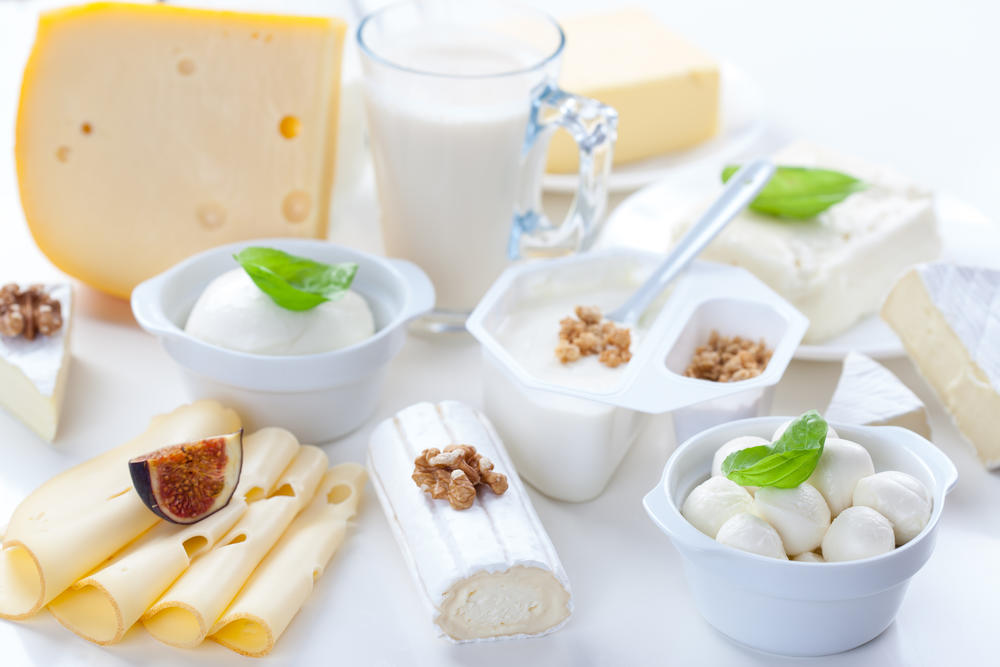 Mlečne proizvode, osim probiotskog jogurta bi trebalo da smanjite  