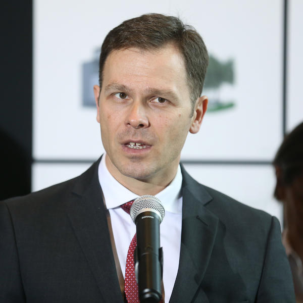 ISTAKAO ZNAČAJ PODRŠKE MALIM PREDUZETNICIMA: Siniša Mali obišao porodice u Grockoj