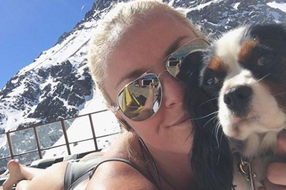 BIĆE MASOVNE TUČE U OLIMPIJSKOM SELU: Lindzi Von je singl i javno traži dečka za Dan zaljubljenih! (FOTO)