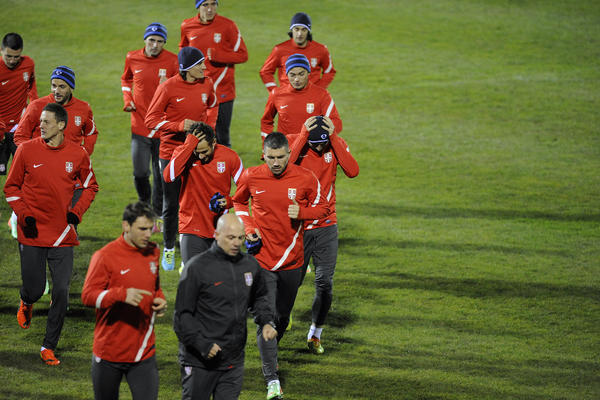 Nisam imao pare, pa upalim Football Manager i nađem bivšeg igrača Zvezde! A sada je u opticaju da bude Orao na Mundijalu... (VIDEO)