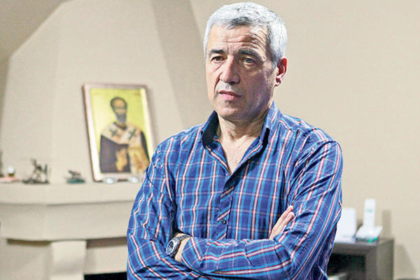 NEKAD NEMANJINA, A OD SADA ULICA OLIVERA IVANOVIĆA! Mitrovica odala počast ubijenom lideru Srba na Kosovu