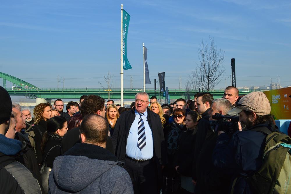 ŠEŠELJ: Podržavamo Beograd na vodi, ali da se poštuje zakon
