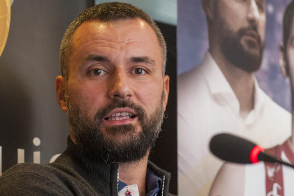 KANDIDATI SNS OBIŠLI RADOVE U SURČINU: Ovde je mnogo urađeno