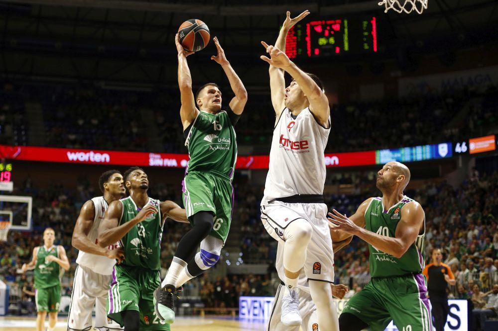 KAKVA ČAST ZA NEDOVIĆA: Unikaha ga nije zaboravila, navijači mu posvetili mural u Malagi!