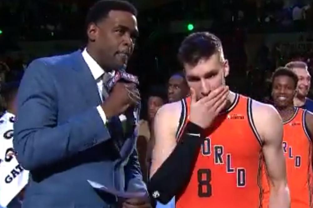 PADANJE OD SMEHA! Evo kako zvuči kada Kris Veber izgovara prezime srpskog košarkaša! (VIDEO)