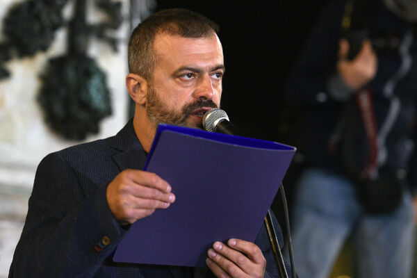 SERGEJ TRIFUNOVIĆ BRANI STARI SAVSKI MOST: To je simbol pobune i borbe za slobodu!