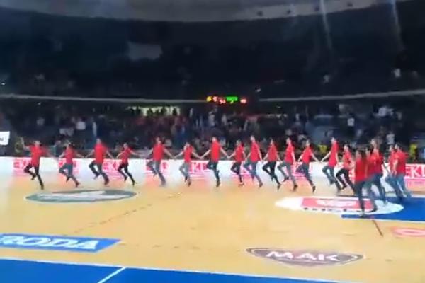 Kolce kakvo je raspaljeno na poluvremenu Zvezda - FMP Srbija još nikad nije videla! (VIDEO)