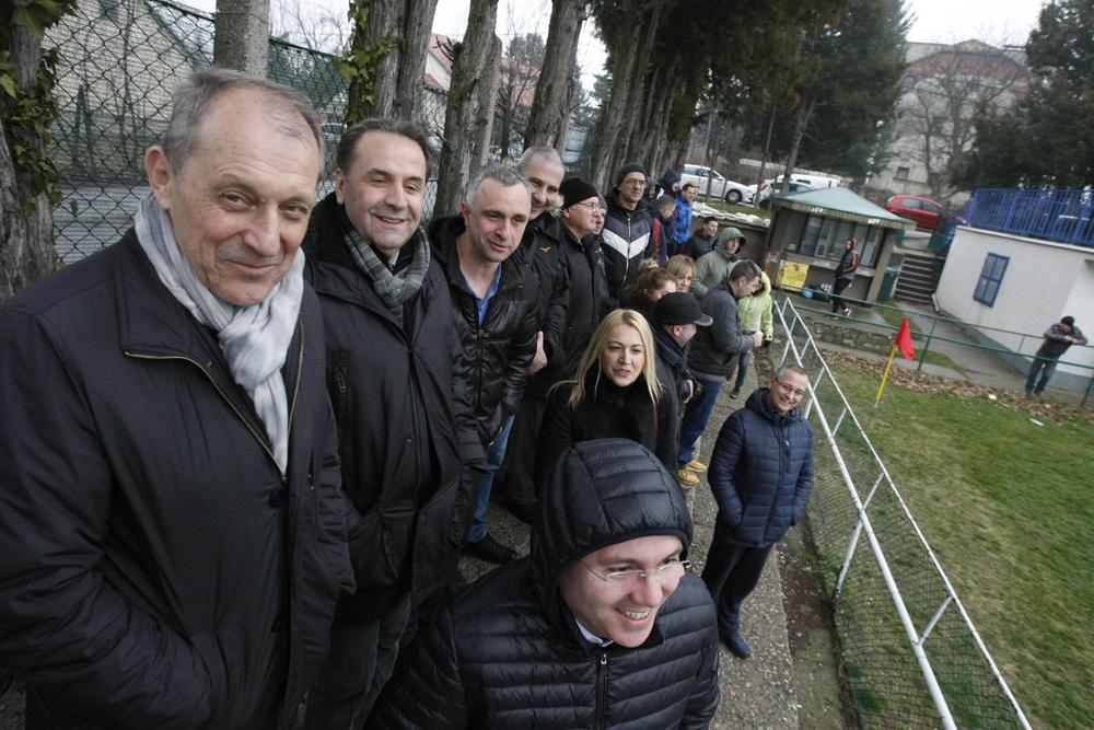 Rasim Ljajic doneo je poklone ovom klubu i gledao prijateljsku utakmicu ovog kluba i fk Pinosava