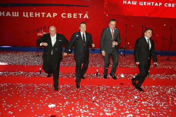 UVEK SAM RADIO ZA SRBIJU, A NIKADA ZA PARTIJU: Održan je centralni predizborni skup SPS-JS