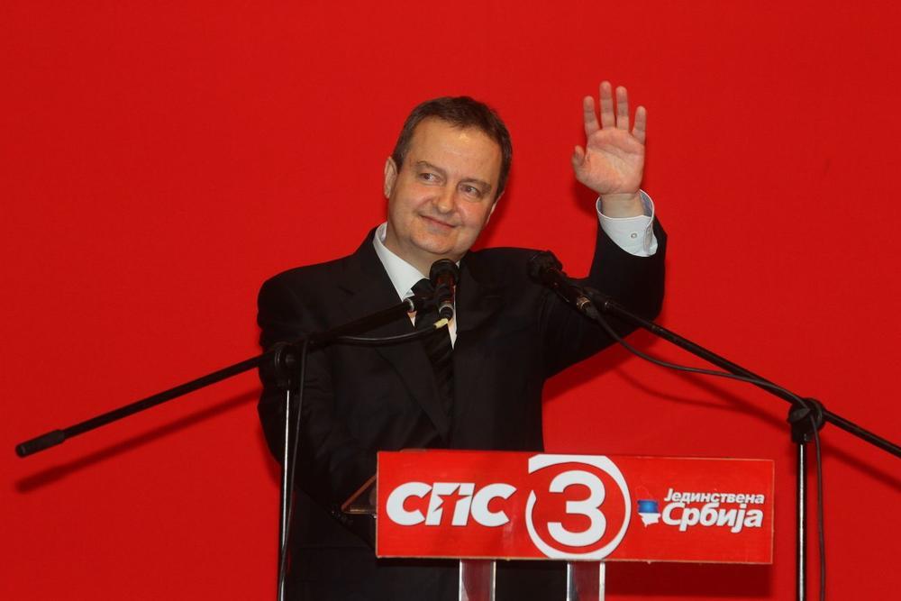 Centralni predizborni skup koalicije SPS JS održan je danas u zemunskoj Hali Pinki 