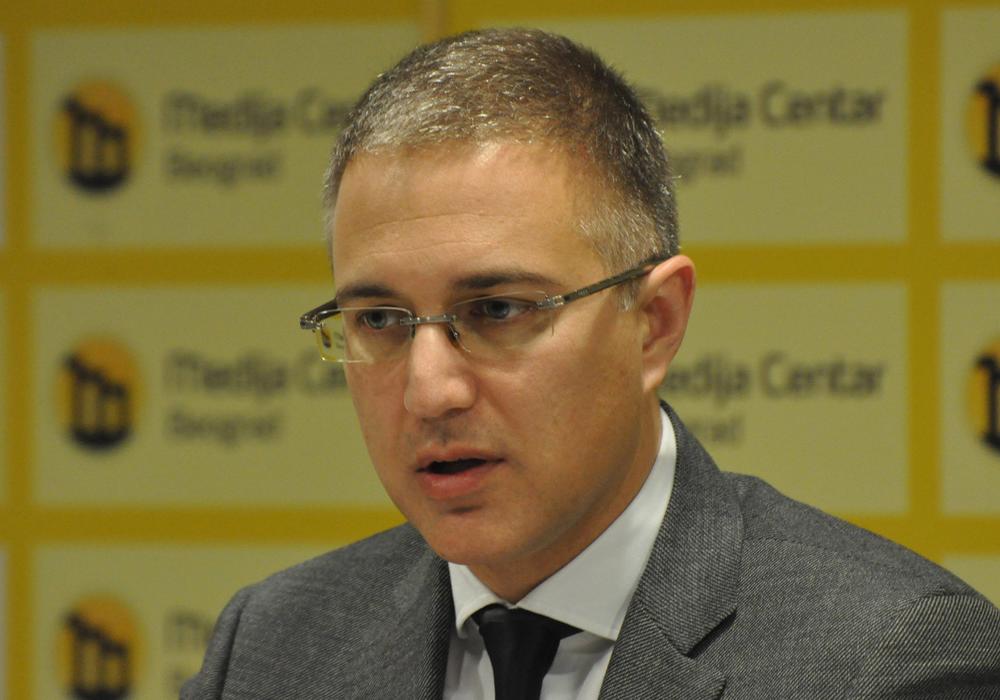 Nebojša Stefanović glasao je u OŠ 'Borislav Pekić