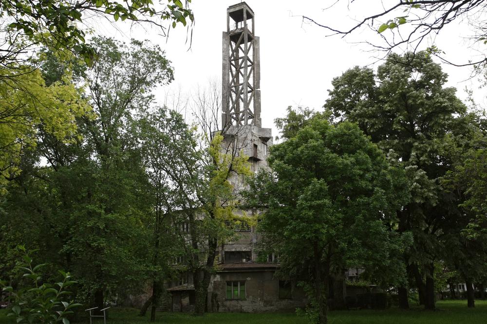 OBNAVLJANJE CENTRALNE KULE NA STAROM SAJMIŠTU: Počeli pripremni radovi!