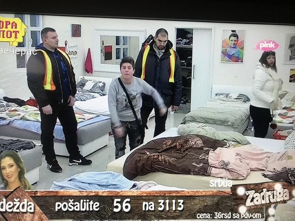 Matoru je jedva savladalo obezbeđenje 