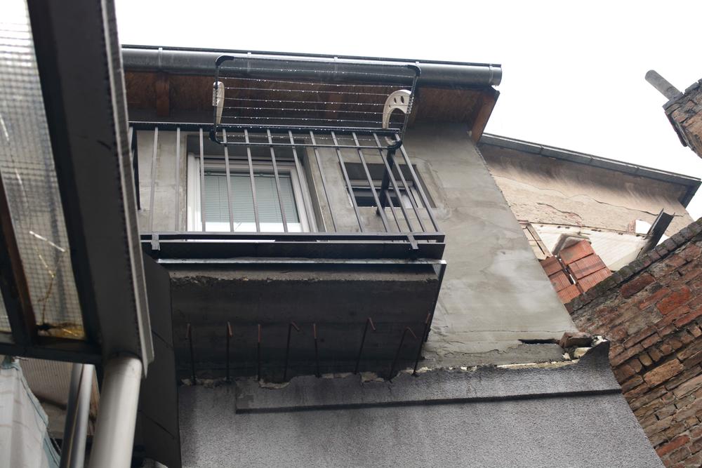 Terasa koju je Cvetojević izgradio na crno  