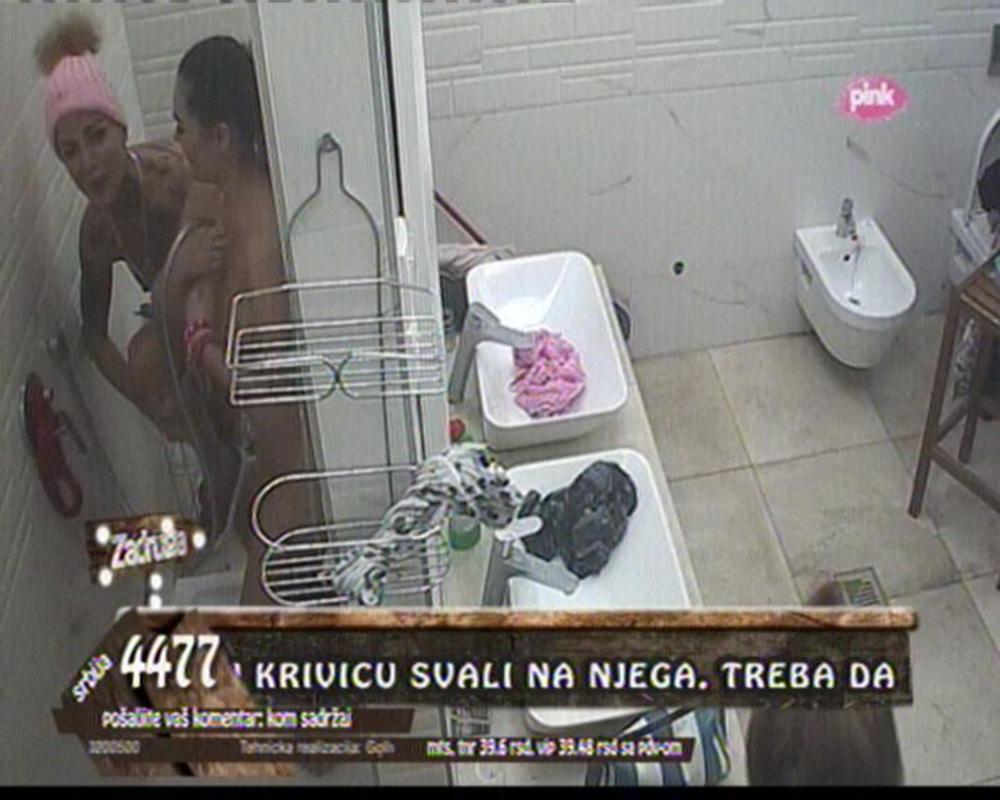 Bar su pokazale svoje seksi telo 