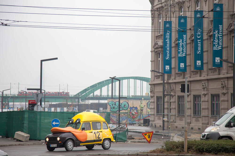 Specijalno modifikovan Renault 4 GTL od 1128 ccm3 