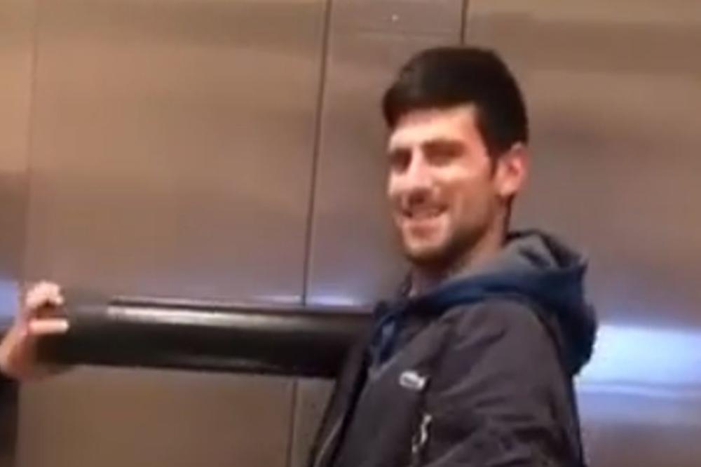 Crni Nole, pa zar i ti da postaneš zavisnik?! (FOTO)