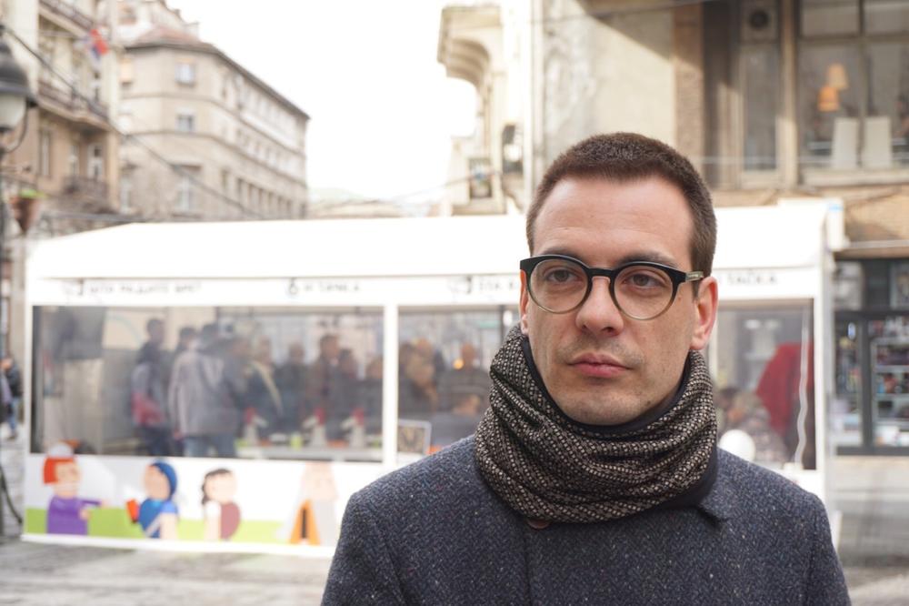 ŠTA RADITE BRE: Nećemo sa SNS – potpis i pečat!