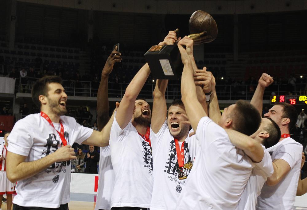 Novica Veličković se oglasio posle skandala sa skrnavljenjem trofeja Kupa