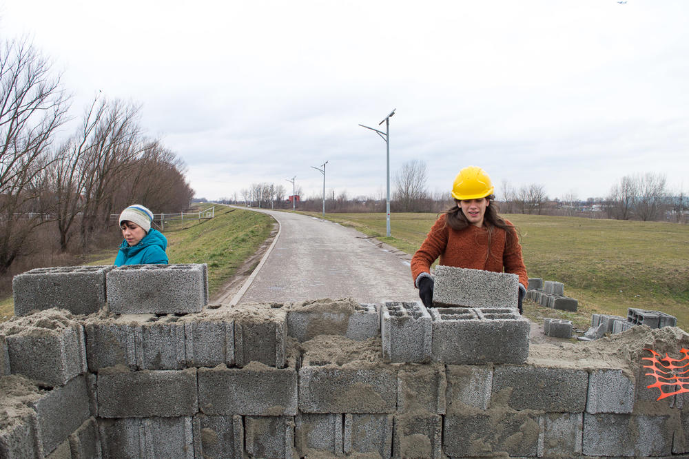 NE DAVIMO BEOGRAD: Na Savskom nasipu zaista može da gradi ko hoće, MI SMO PROBALI! (FOTO)