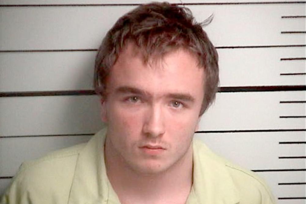 PRETIO DA ĆE PUCATI U ŠKOLI: Sprečen novi MASAKR u Americi, kod tinejdžera pronađena puška UBICE!