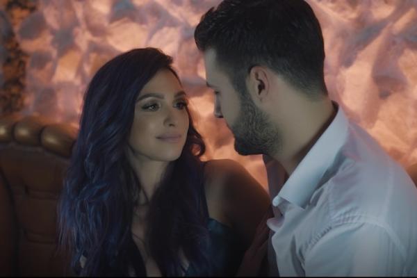 EKSKLUZIVNO! PREMIJERA: Pesma o kojoj se mnogo pričalo! Ljupka Stević otpevala Rastinu pesmu i svima zapušila usta! (VIDEO)