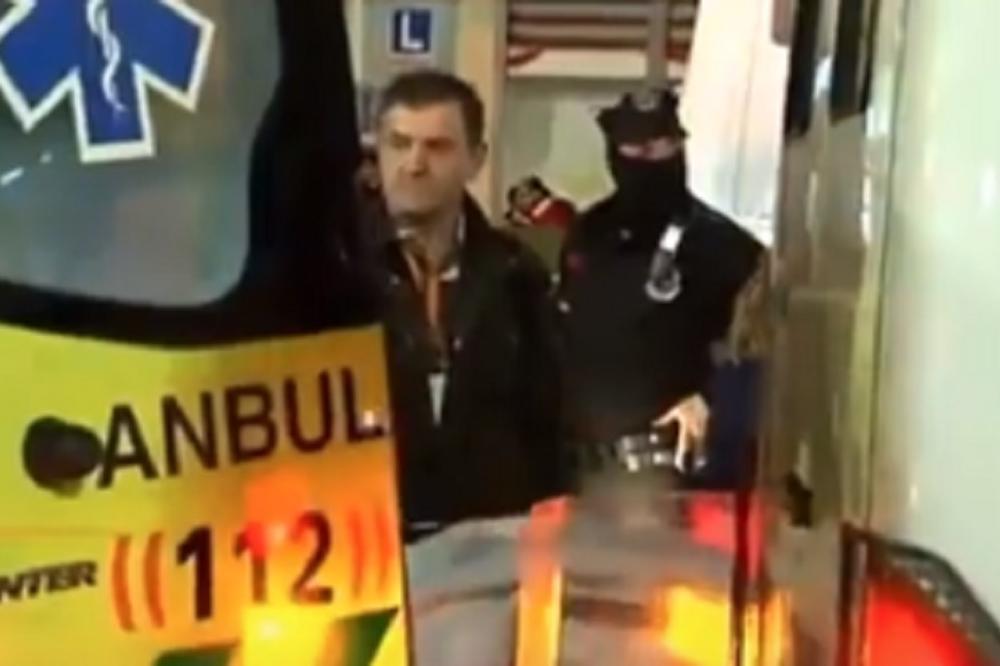 (UZNEMIRUJUĆI VIDEO) Pojavio se jezivi snimak smrti policajca u Bilbau! Borili su se za njegov život, ali bilo je kasno...