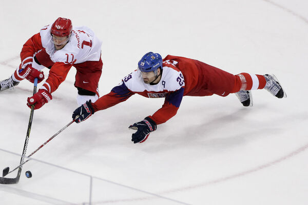 Do finala sa pola gasa! Rusija možda nema zastavu, ali zato ima doktore hokeja! (VIDEO)