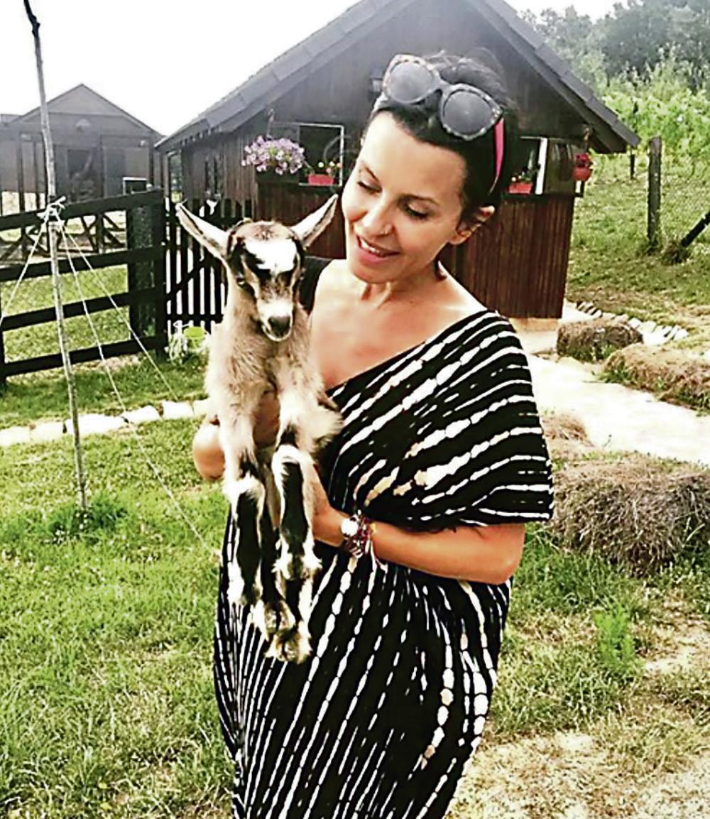 Elena je otkrila da njen dvanaestogodišnji sin planira da pokrene biznis  