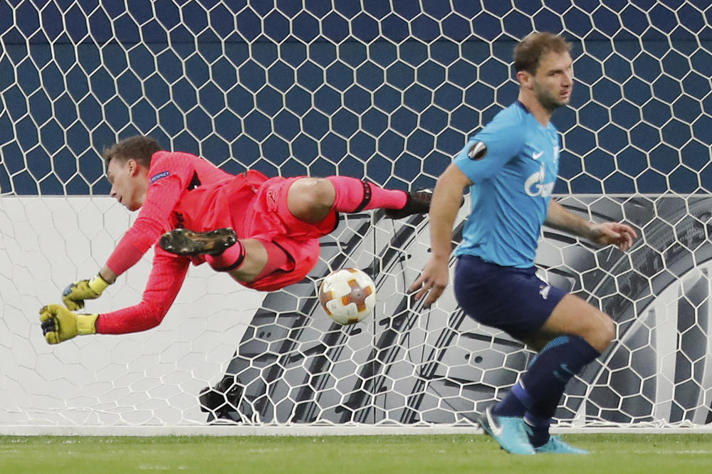 Zasluženo! Bane Ivanović dobio priznanje za sjajan nastup u Ligi Evrope! (VIDEO)