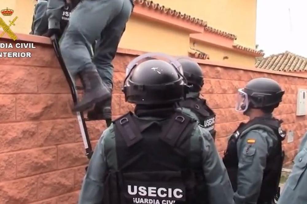 UHAPŠENI SRPSKI VOJNI PILOTI U ŠPANIJI: Vozili helikoptere pune DROGE! (VIDEO)