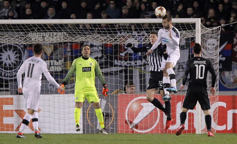 Vladimir Stojković na prvom meču protiv Viktorije u Beogradu