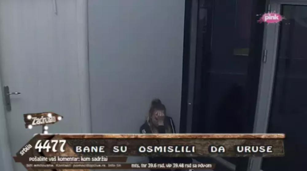 Luna ljubomoriše na svaku sitnicu  