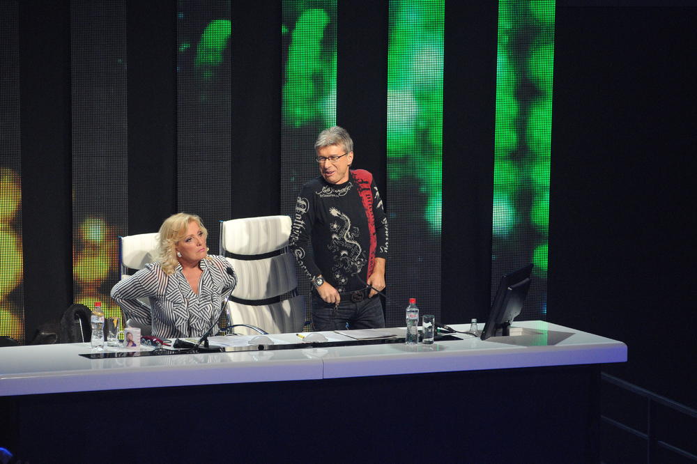 NAKON PRODAJE GRANDA SNEŽANA ĐURIŠIĆ GLAVNA? DOBILA OVO OVLAŠĆENJE: Potez Saše Popovića RAZBESNEO ČLANOVE ŽIRIJA!