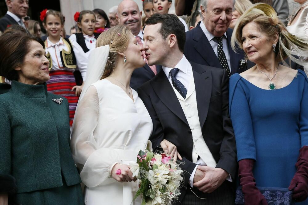 Zbog rođenja novog člana porodice Karađorđević svih 49 zvona na Hramu Svetog Save je zvonilo