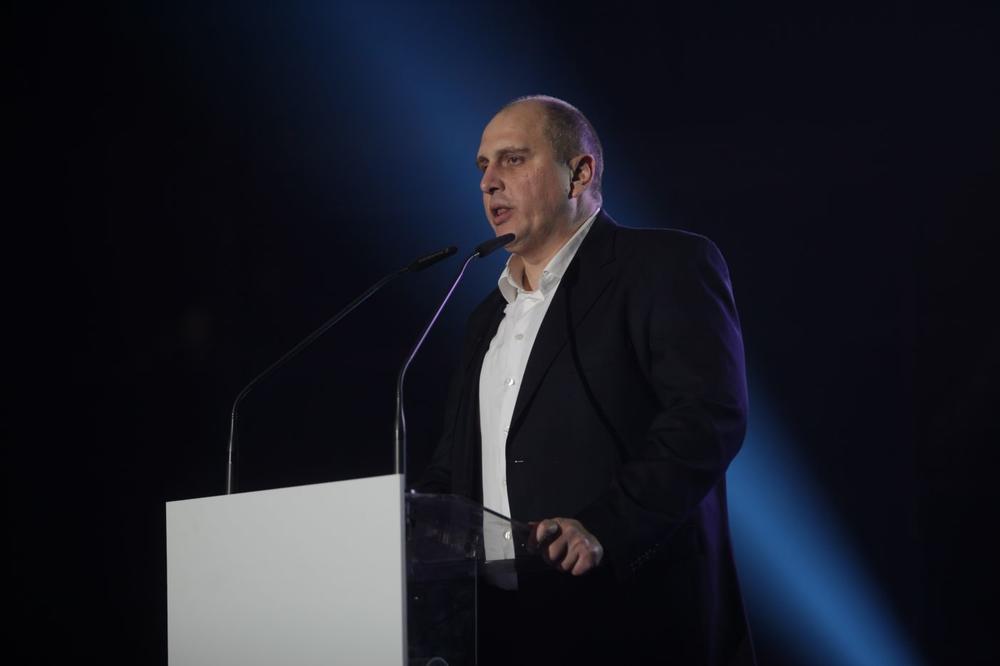 ŽELJKO VESELINOVIĆ SE POVLAČI IZ PREDSEDNIŠTVA SZS: Svestan sam da moje impulsivne izjave mogu da nanesu štetu