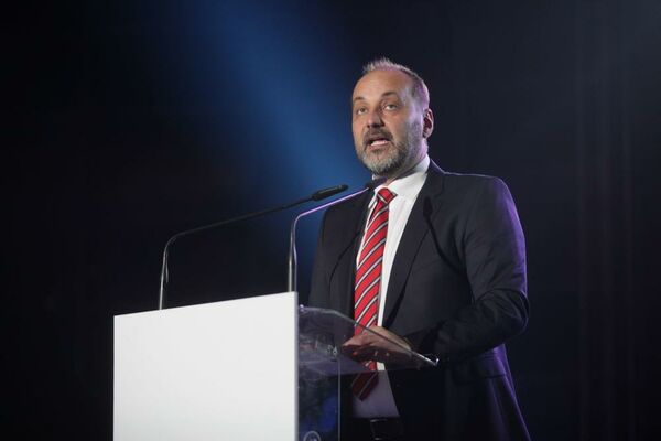 MANIFEST POKRETA SLOBODNIH GRAĐANA: Saša Janković predstavio politički program u kome je čovek vrhovna vrednost