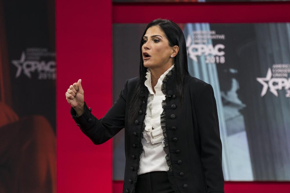 OVA LEPOTICA ULIVA STRAH U KOSTI: Upoznajte američku KRALJICU ORUŽJA koju nazivaju VEŠTICOM! (FOTO)