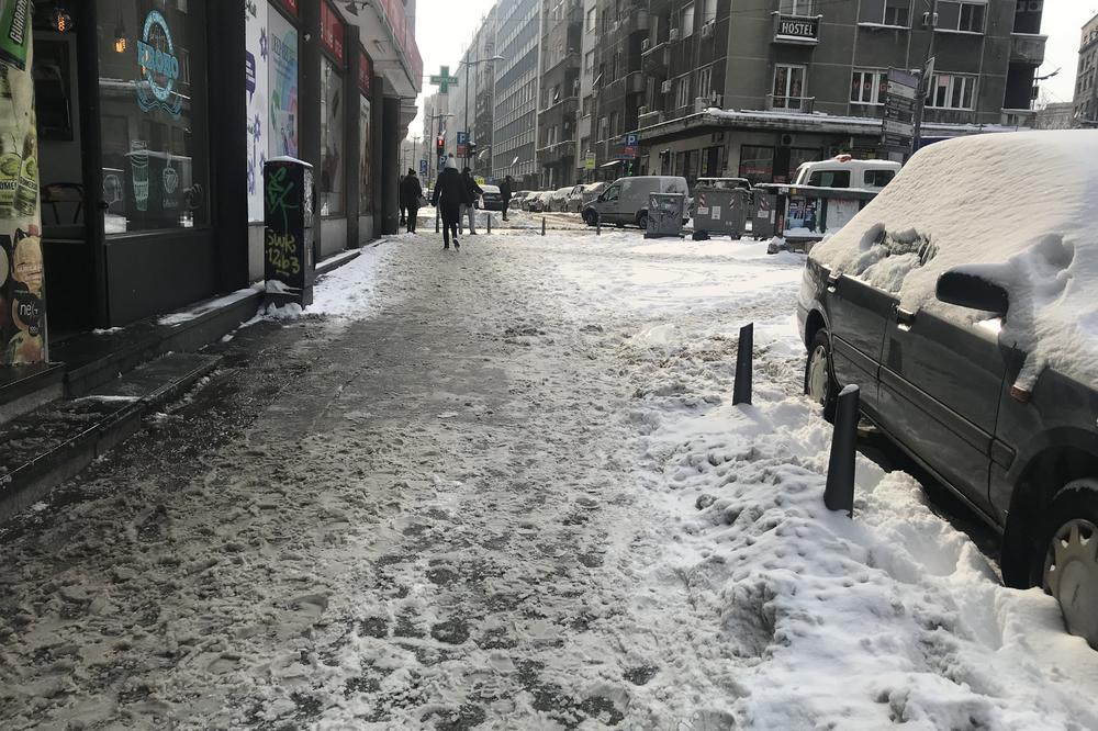 KAŽU DA JE BEOGRAD PROHODAN, a ovo smo ZATEKLI NA ULICAMA! (FOTO)