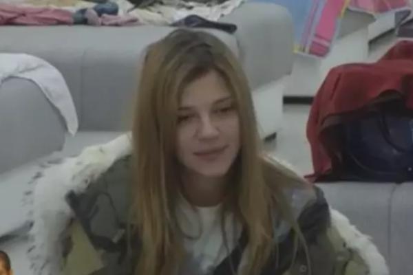 KIJA ĆE SLOBU OSTAVITI BEZ DINARA: Boli me uvo, nisam ja htela da se razvedem (VIDEO)