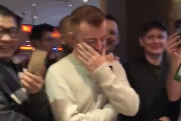 LUDAČKI POTEZ: Osvojio pet miliona dinara na pokeru, pa sve stavio na crno na ruletu! (VIDEO)