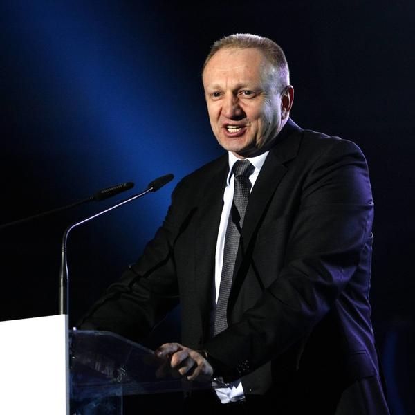 Đilas pozvao Beograđane da zbog zime pomognu životinjama na ulici