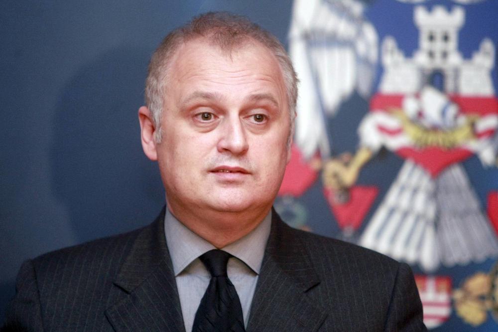 Vesić najavio tužbu protiv RTS zbog utišavanja tona