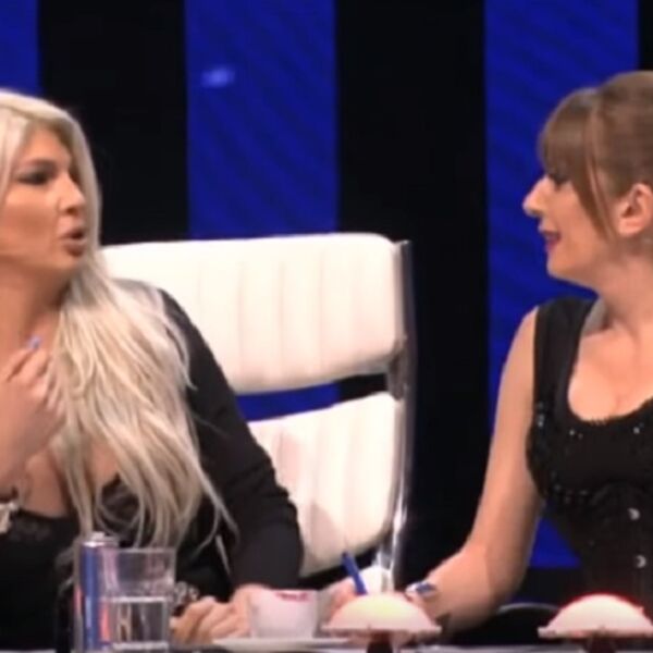 JK optužila Viki pa demantovana u emisiji pred milionima: &ldquo;Ja ti nisam Zorica!&rdquo; Viki: &ldquo; Šta ćeš da me biješ?&rdquo; VIDEO