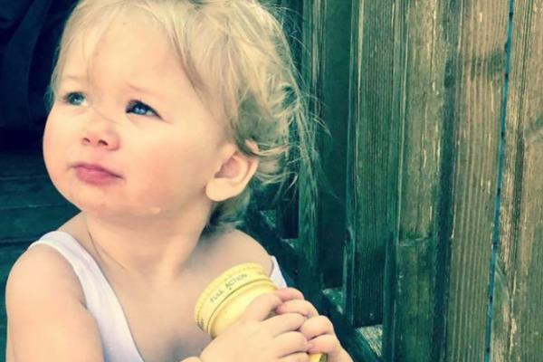 POSLE SVAKOG KUPANJA, NJIHOVA ĆERKA JE DOBIJALA OSIP: Kada su saznali od čega boluje, život im se potpuno promenio!